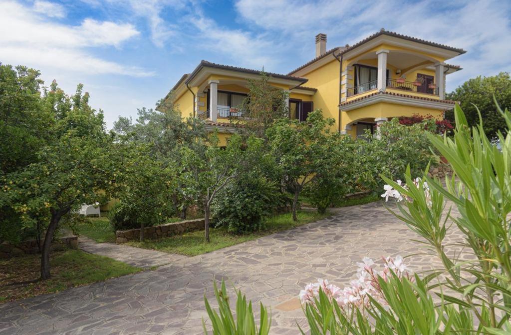 Residence Agrifoglio Monte Petrosu Ngoại thất bức ảnh